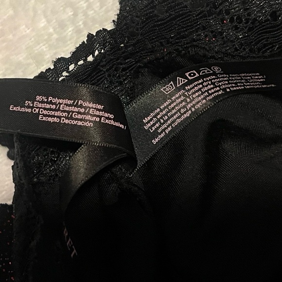NEW Victoria’s Secret Cheeky Black Pink Bow Sparkly Lace Trim Panty Small RARE - Picture 7 of 7